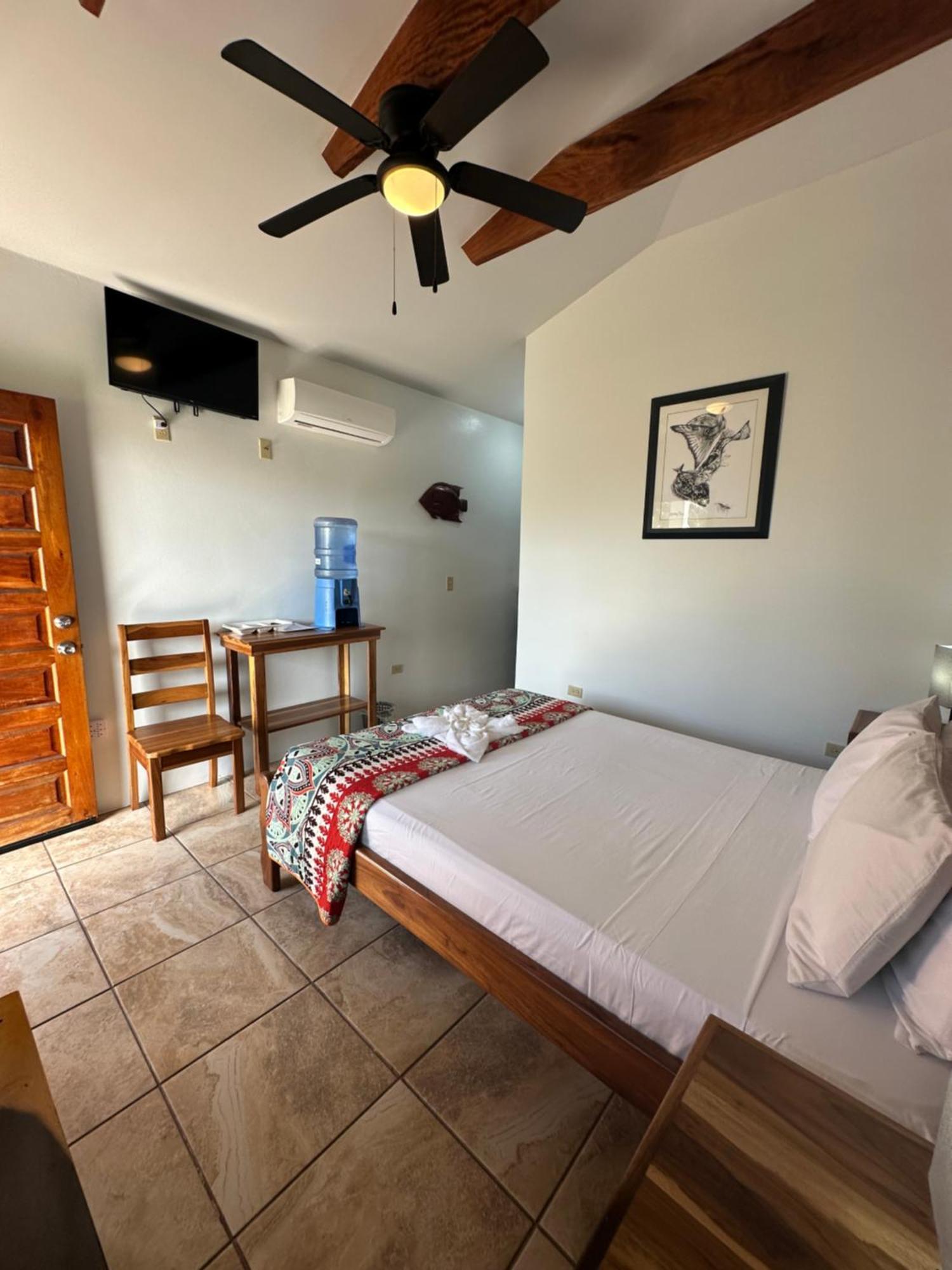 All Seasons Belize Hopkins Exterior foto